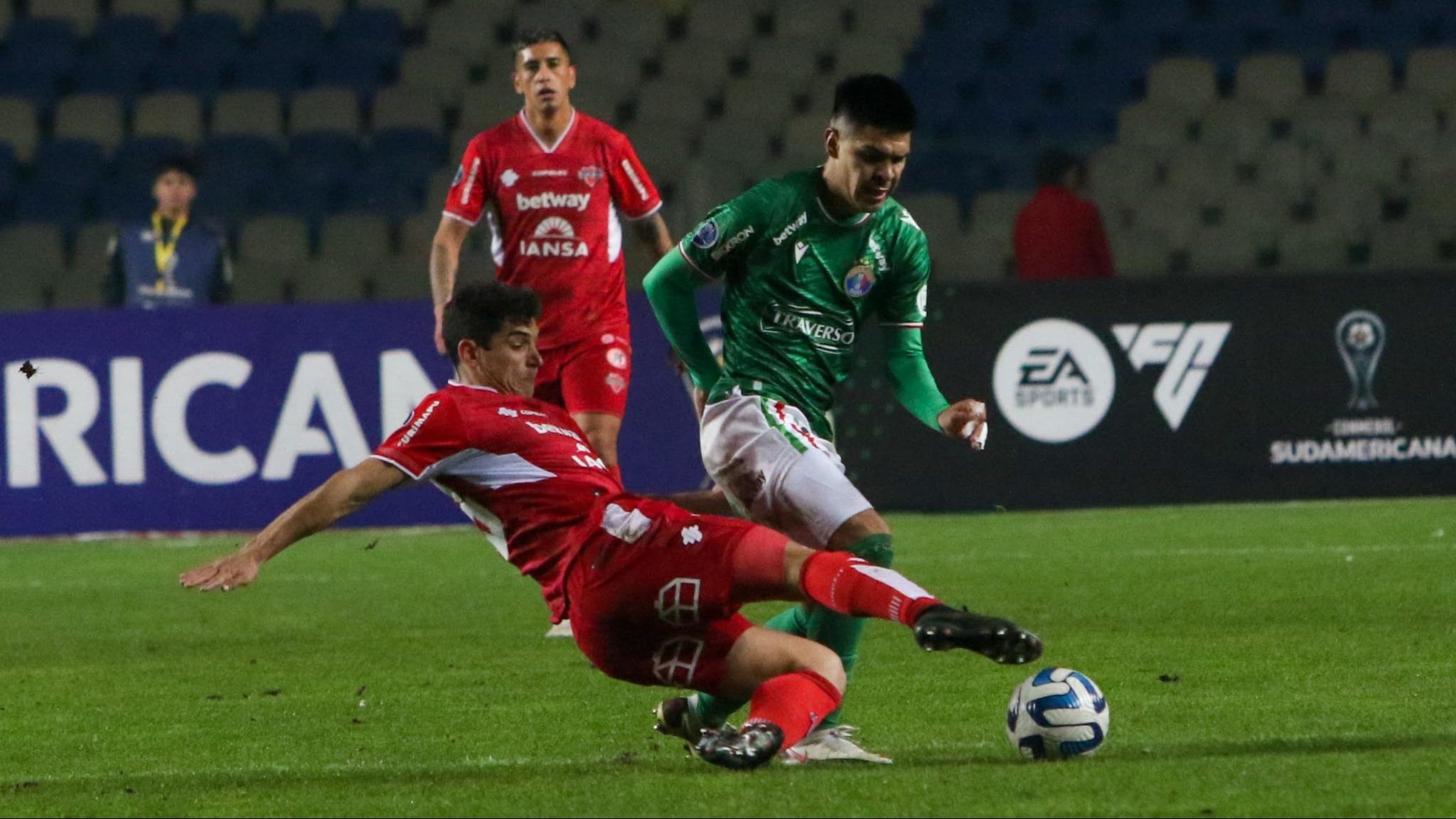 Ñublense no se saca ventajas con Audax Italiano en la Copa Sudamericana