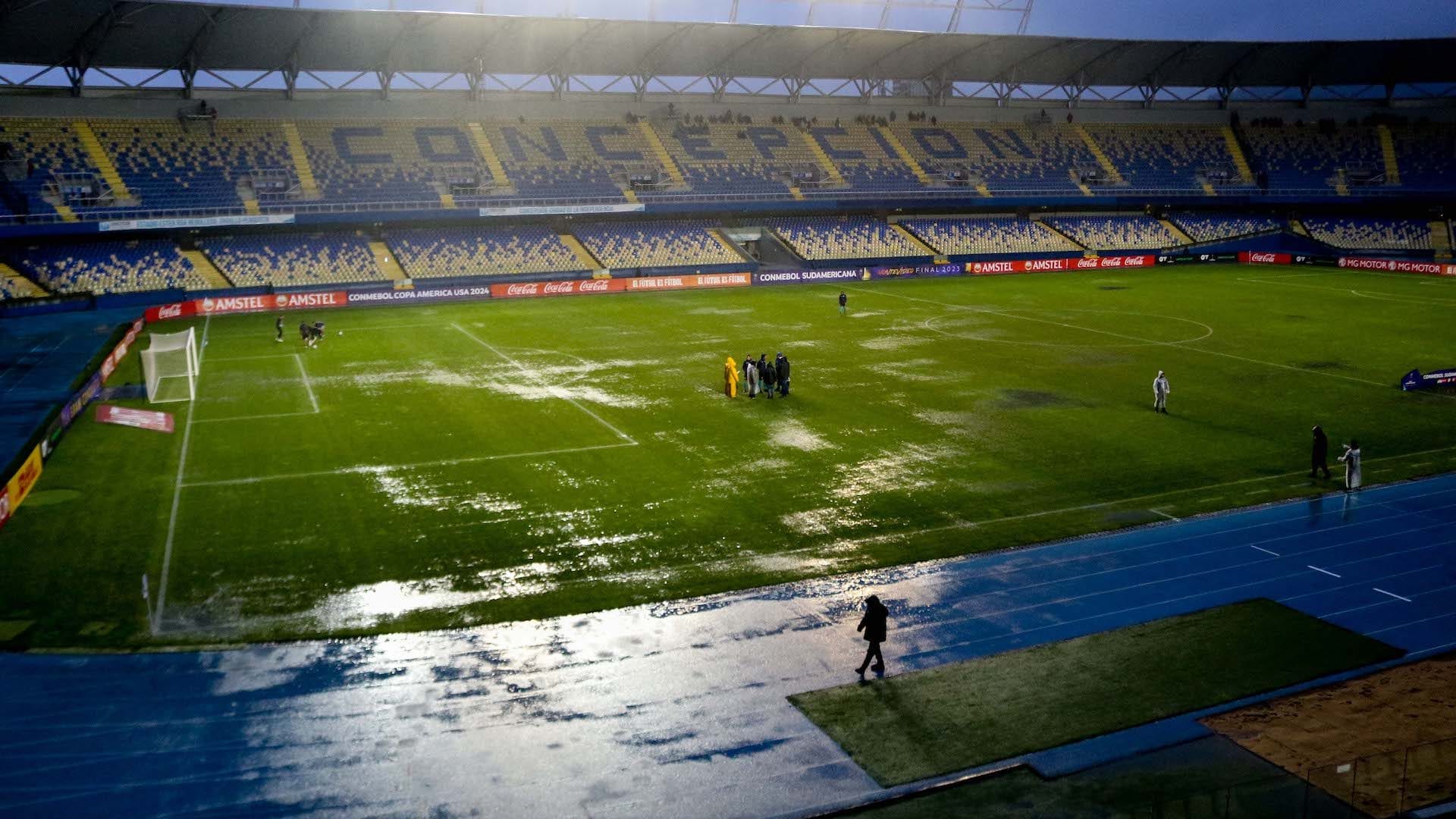 ¡Reprogramado! El temporal en el Biobío deja sin jugar a Audax y Ñublense por la Sudamericana