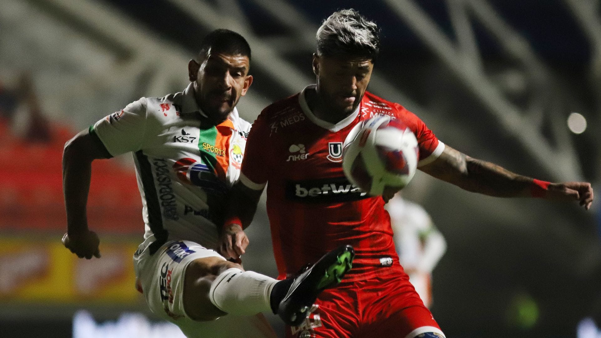 Unión La Calera rescató un empate y le amargó la fiesta a Cobresal