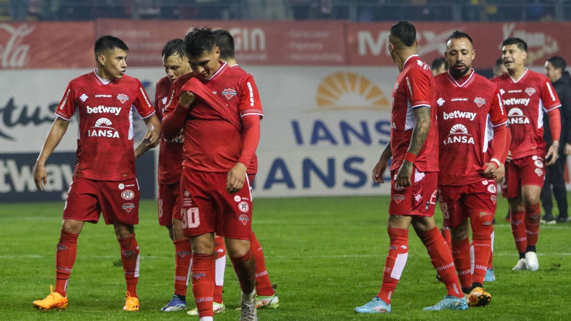 Ñublense vuelve a sufrir con las indisciplinas
