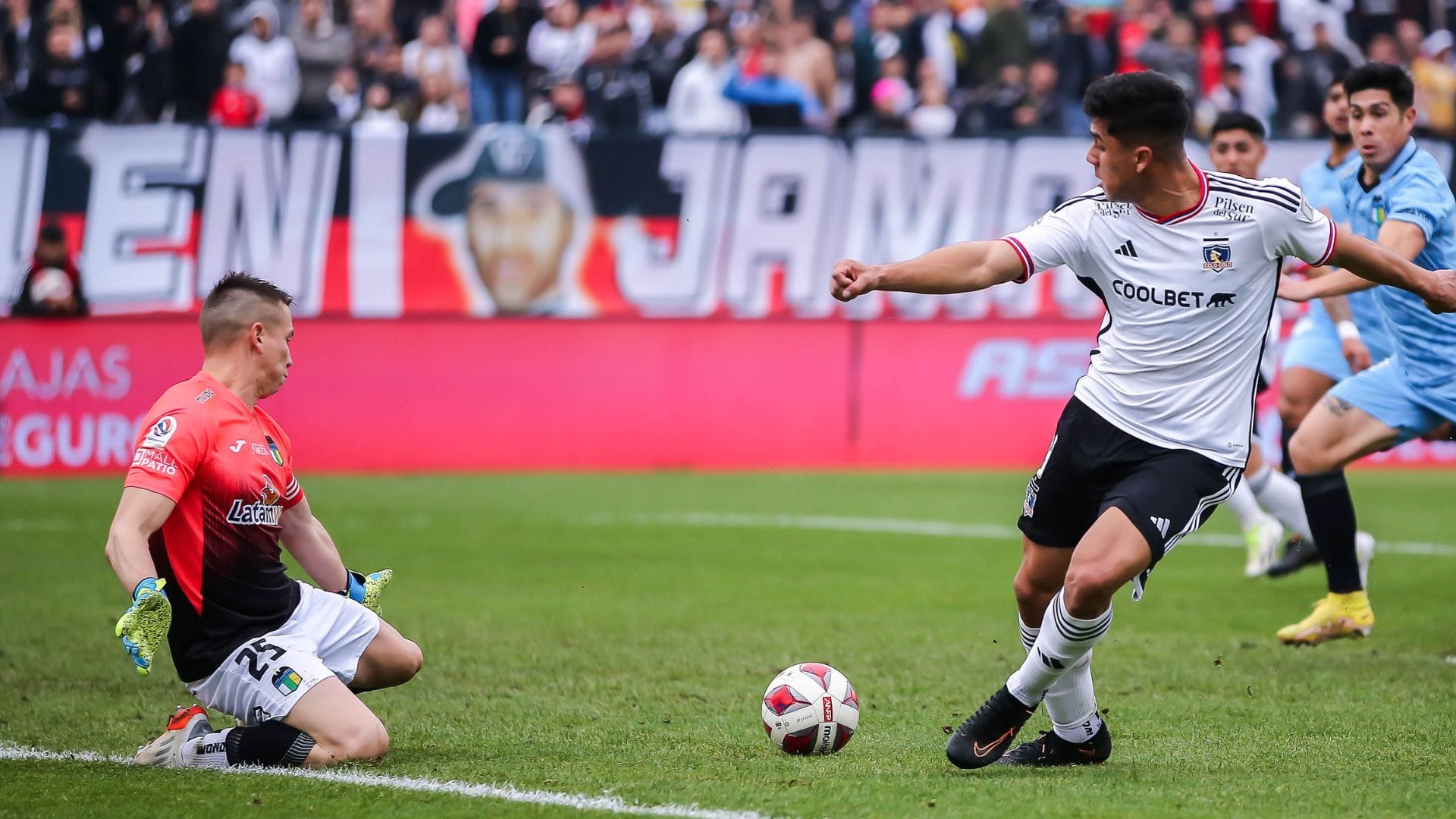 Damián Pizarro autocrítico a pesar de su gol: “Tengo que seguir trabajando en la semana la definición”