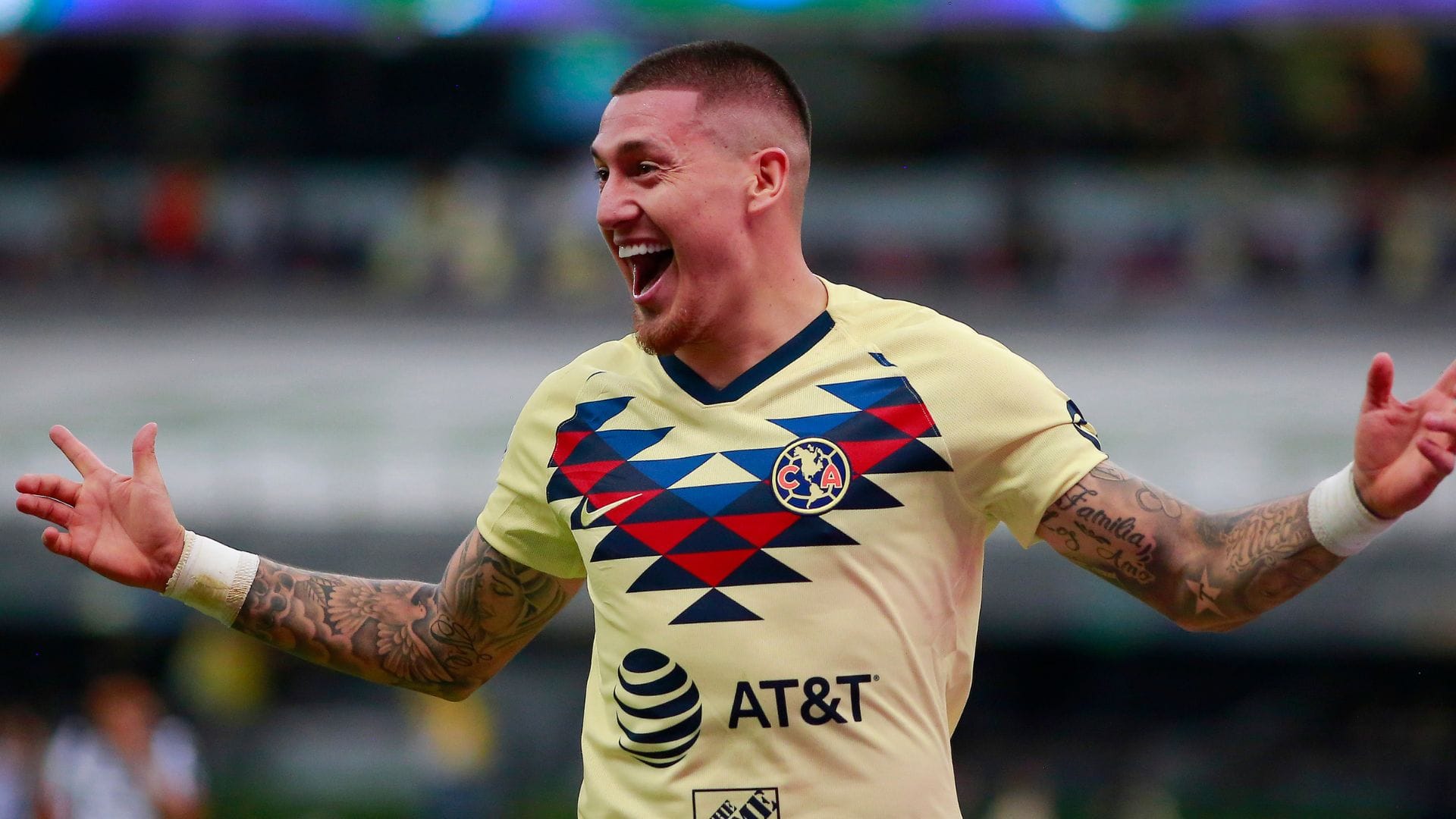 Tercer baile con el equipo de sus amores: Nicolás Castillo volverá a la UC