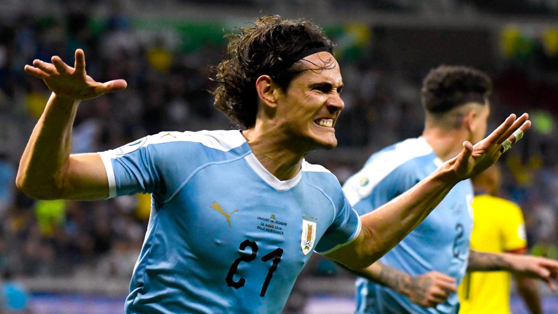 Cavani será jugador de Boca: El goleador uruguayo dejó Europa para llegar al xeneize