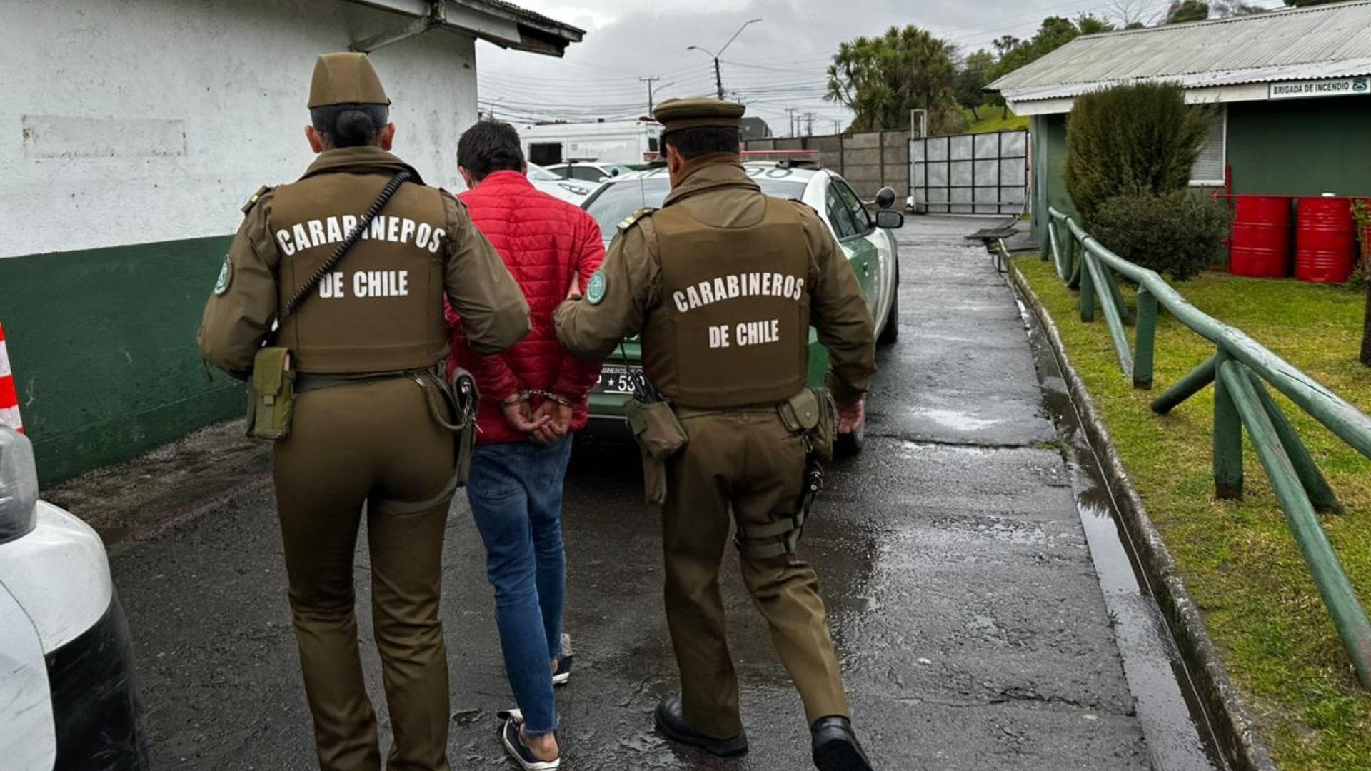 Adolescente de 15 años es detenido por violento asalto a un joven de 18 en Cañete: Fue localizado cerca de la Plaza de Armas