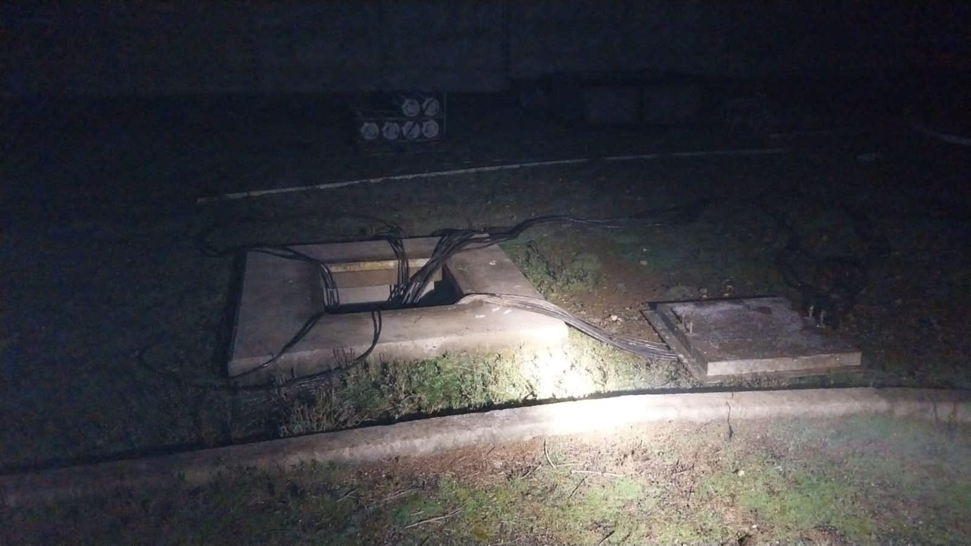 Intento de robo de cables provocó interrupción del suministro eléctrico en la provincia de Arauco