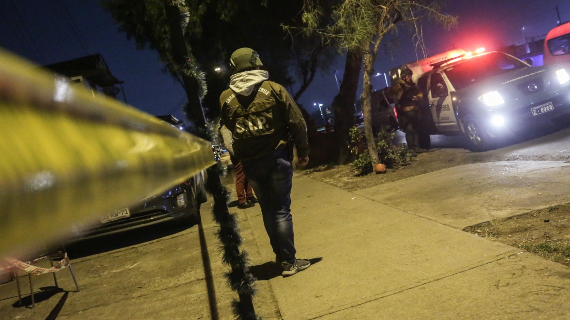 Recibió 11 balazos en su pierna y prefirió no presentar una denuncia: Tiroteo deja dos personas heridas en Lo Espejo