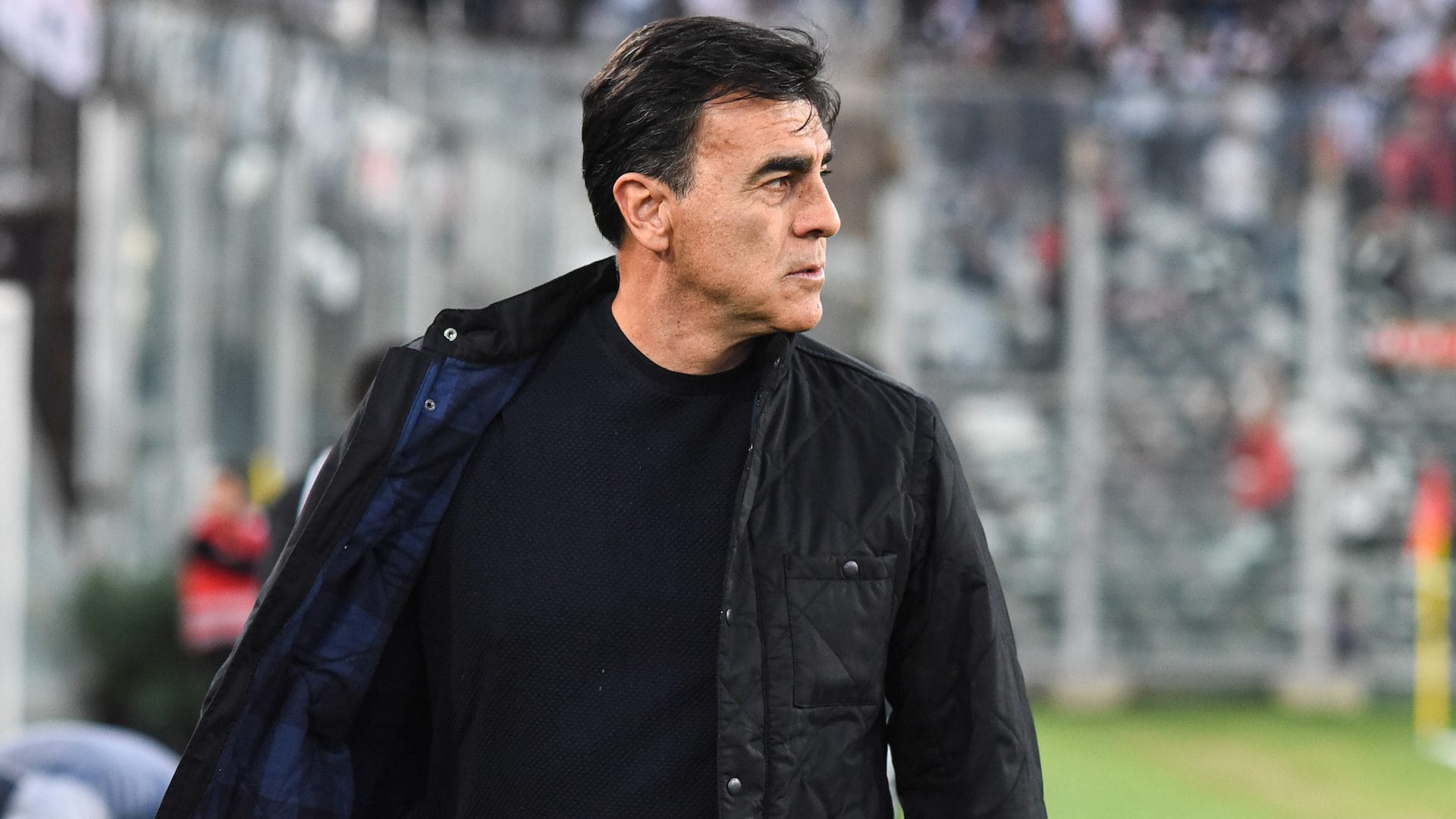 Gustavo Quinteros alaba a Vicente Pizarro tras la victoria en la Copa Chile