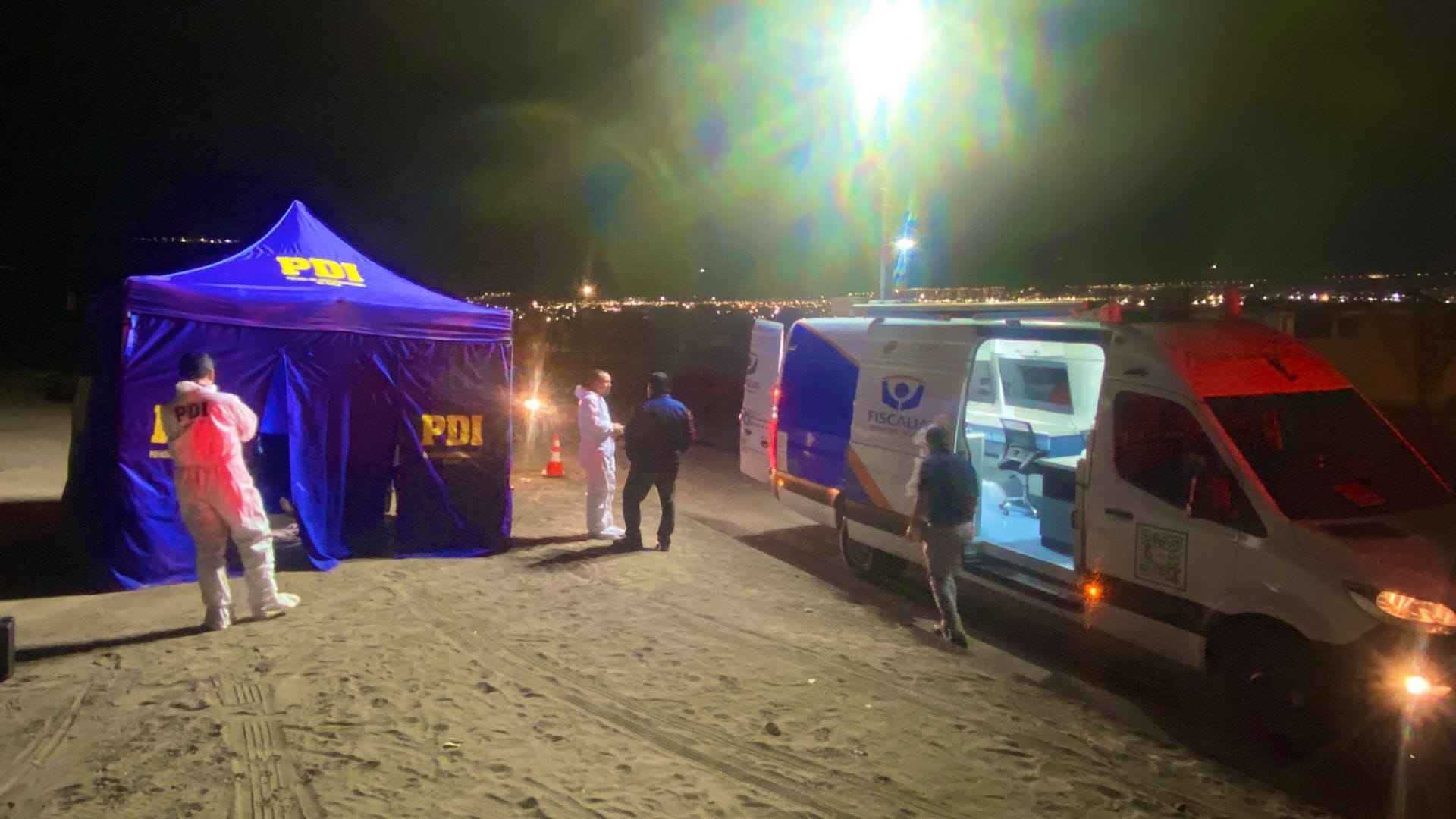 Estaba amarrado de pies y manos: Indagan hallazgo de cadáver cubierto con frazada en Arica