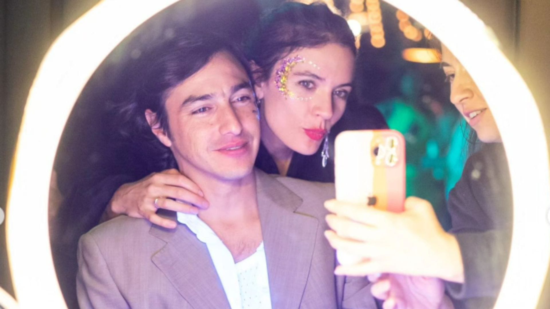 Camila Vallejo y el romántico mensaje que dedicó a su esposo por el día de su cumpleaños