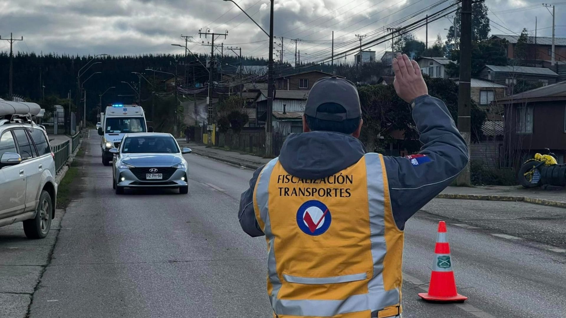 Fiscalizaciones vehiculares en el Biobío: Buses y automóviles fueron controlados