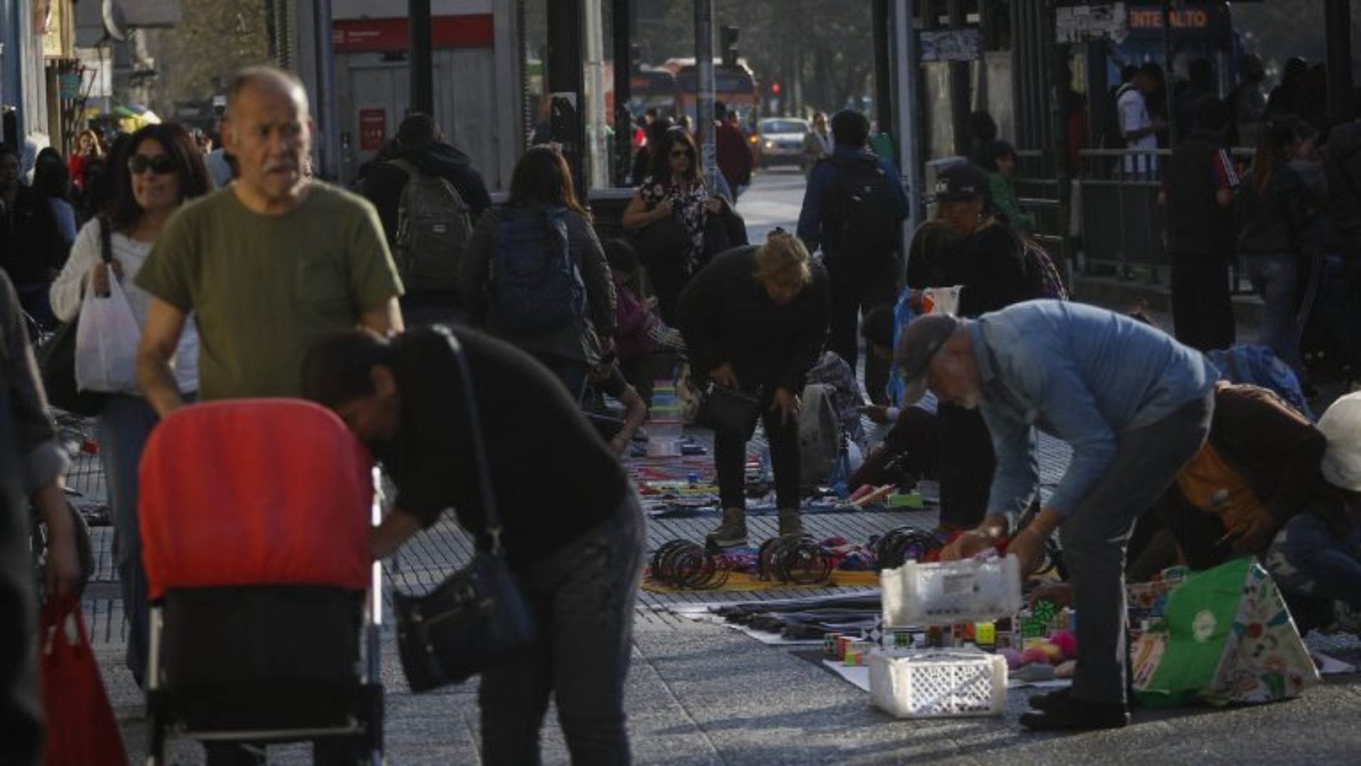 Región del Biobío: Tasa de ocupación informal llegó al 26,7 % en el trimestre abril-junio de 2023