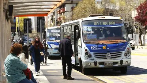 Buses Las Galaxias buscan implementar nuevo recorrido que dejaría afuera a Concepción