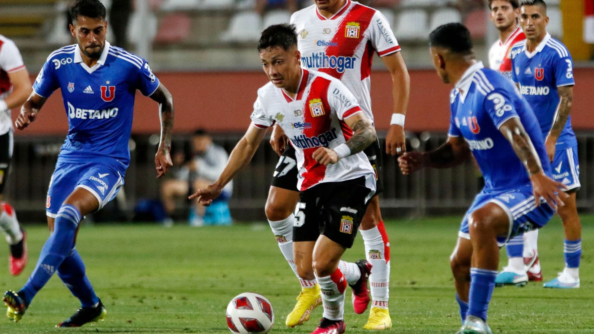 Universidad de Chile v/s Curicó Unido: ¿Cuándo y dónde ver el partido?