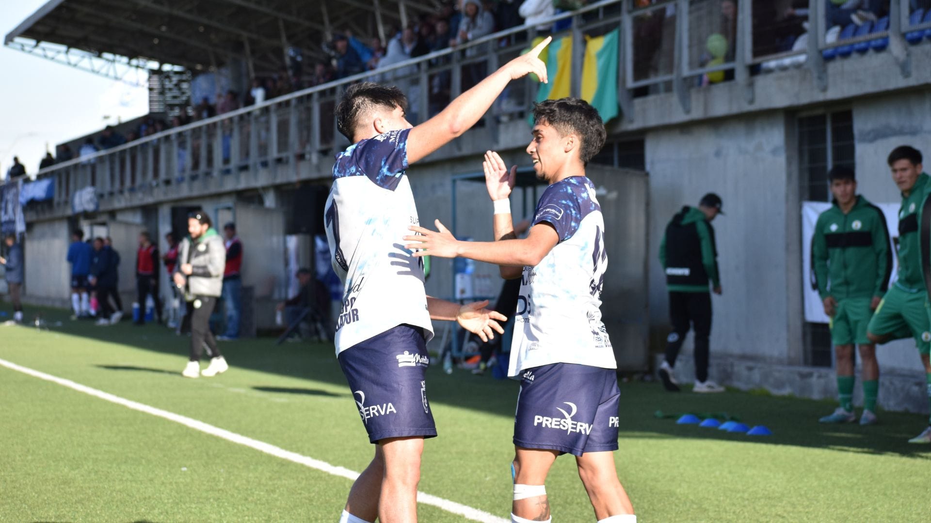 Naval de Talcahuano enfrentará una de sus dos finales claves en la Tercera B