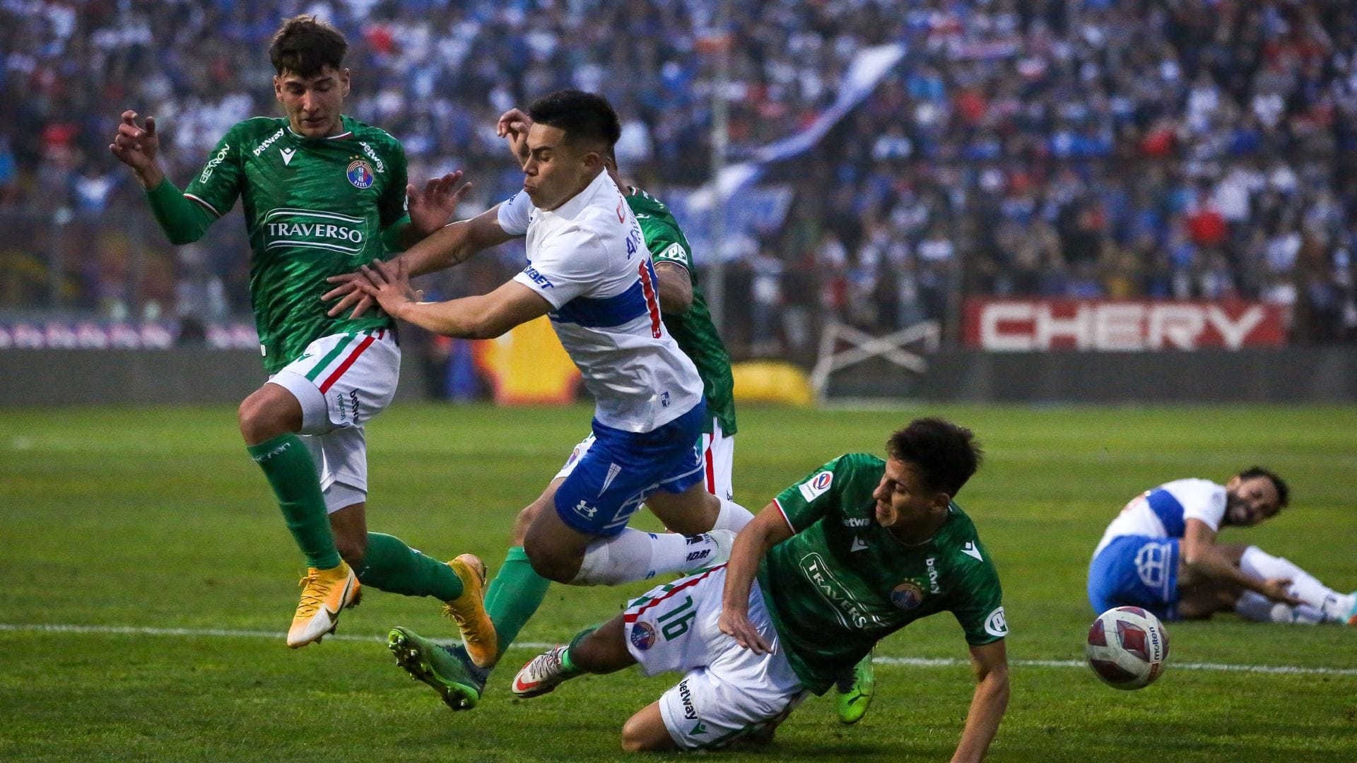 La Universidad Católica no se encontró y perdió sin apelaciones ante Audax Italiano