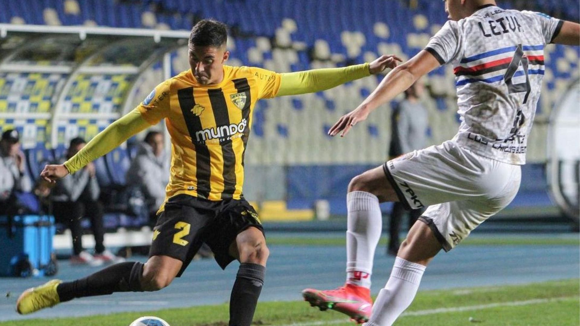 Arturo Fernández Vial igualó sin goles ante Real San Joaquín en un discreto partido