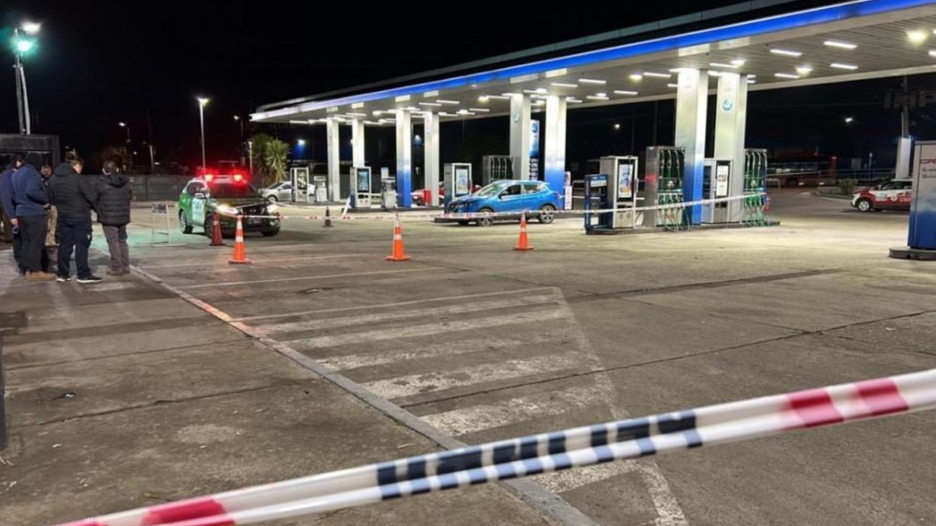 Fatal tiroteo en un servicentro: Joven conductor de 19 años fue asesinado a balazos mientras cargaba combustible en Huechuraba