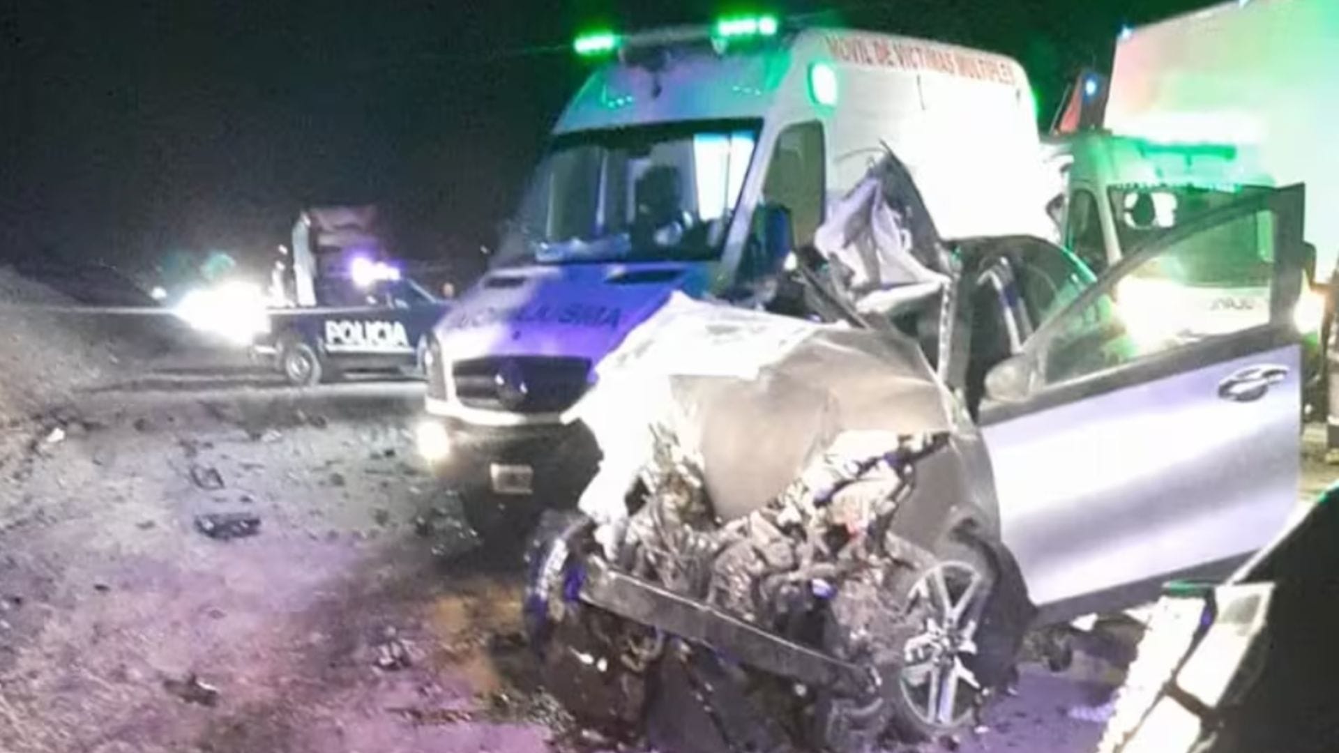 Niña de 9 años resultó herida: Turista chilena fallece tras violento accidente al realizar maniobra de adelantamiento en Argentina