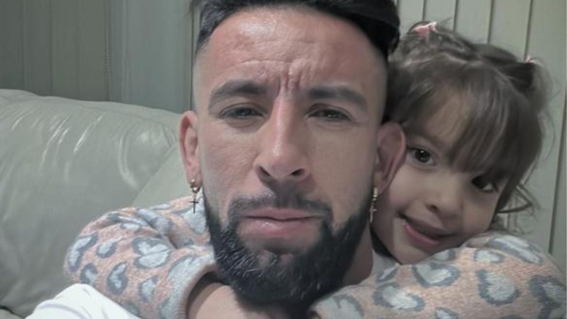 “El día más triste de mi vida”: La emotiva despedida de Mauricio Isla a su hija