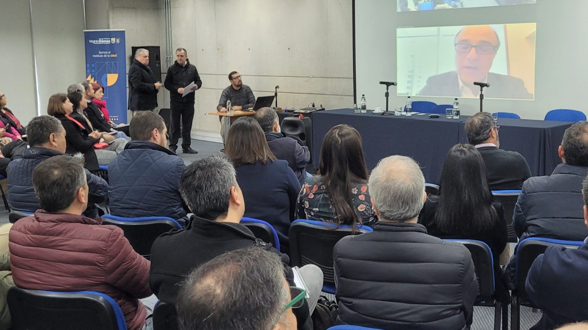 Realizarán estudio a través de la Mesa Comex Biobío sobre información relevante de la actividad comercial internacional