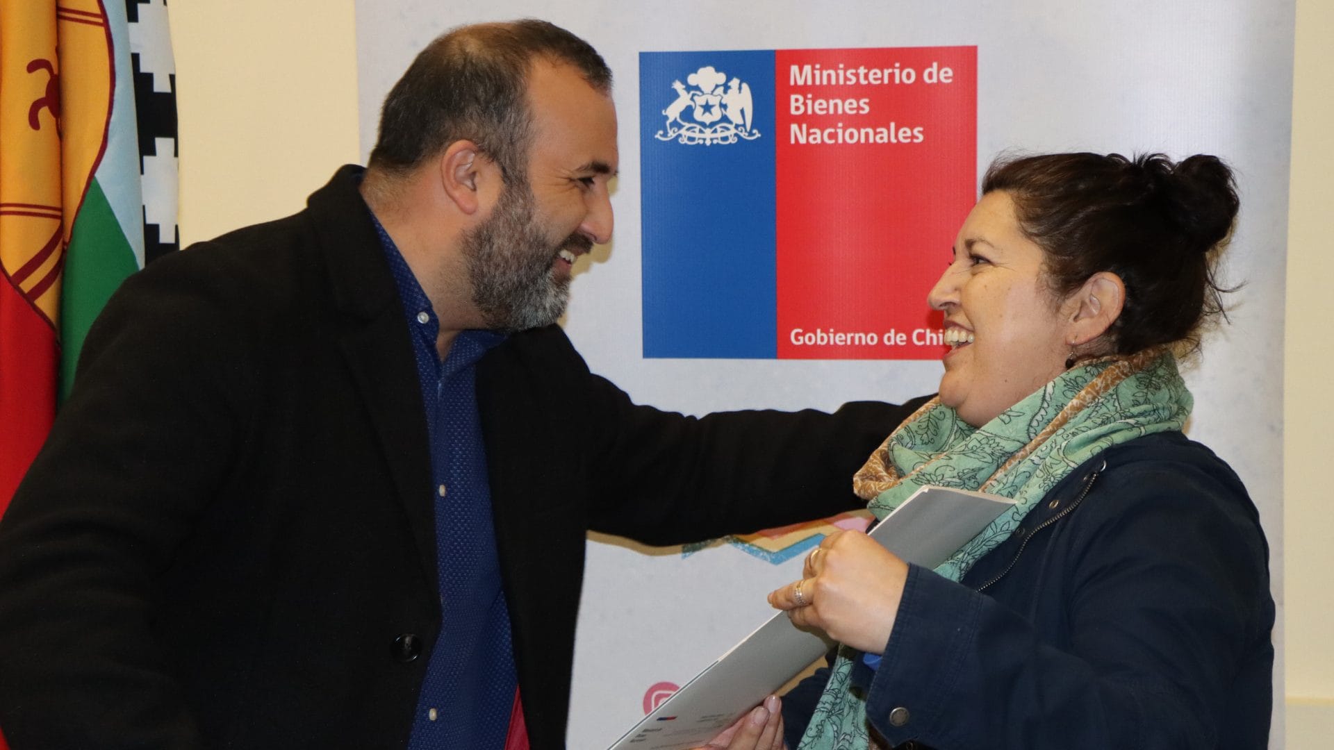 Se transformaron en propietarias: 28 familias recibieron su título de dominio en Cañete