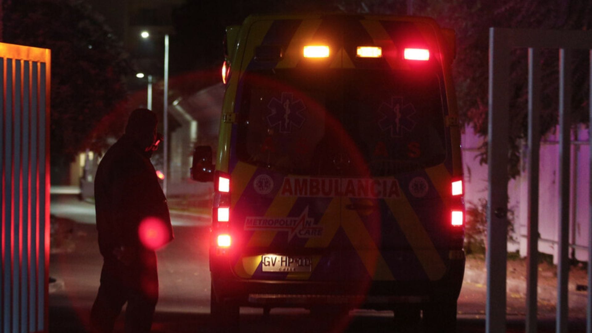 Joven fue agredido con palos y botellas a la salida de discoteca en Osorno