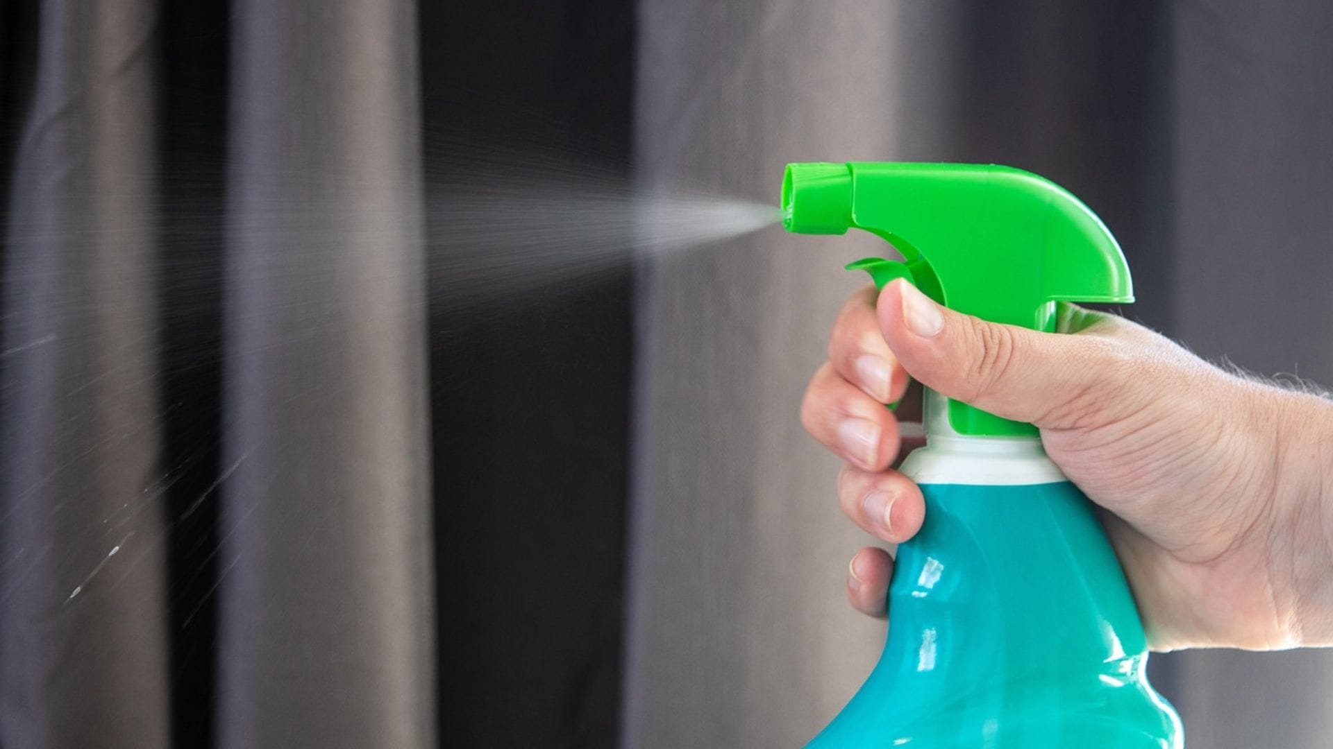 Permitiría mejorar higiene de equipamientos en hospitales: Crean dispositivo que transforma el agua en desinfectante