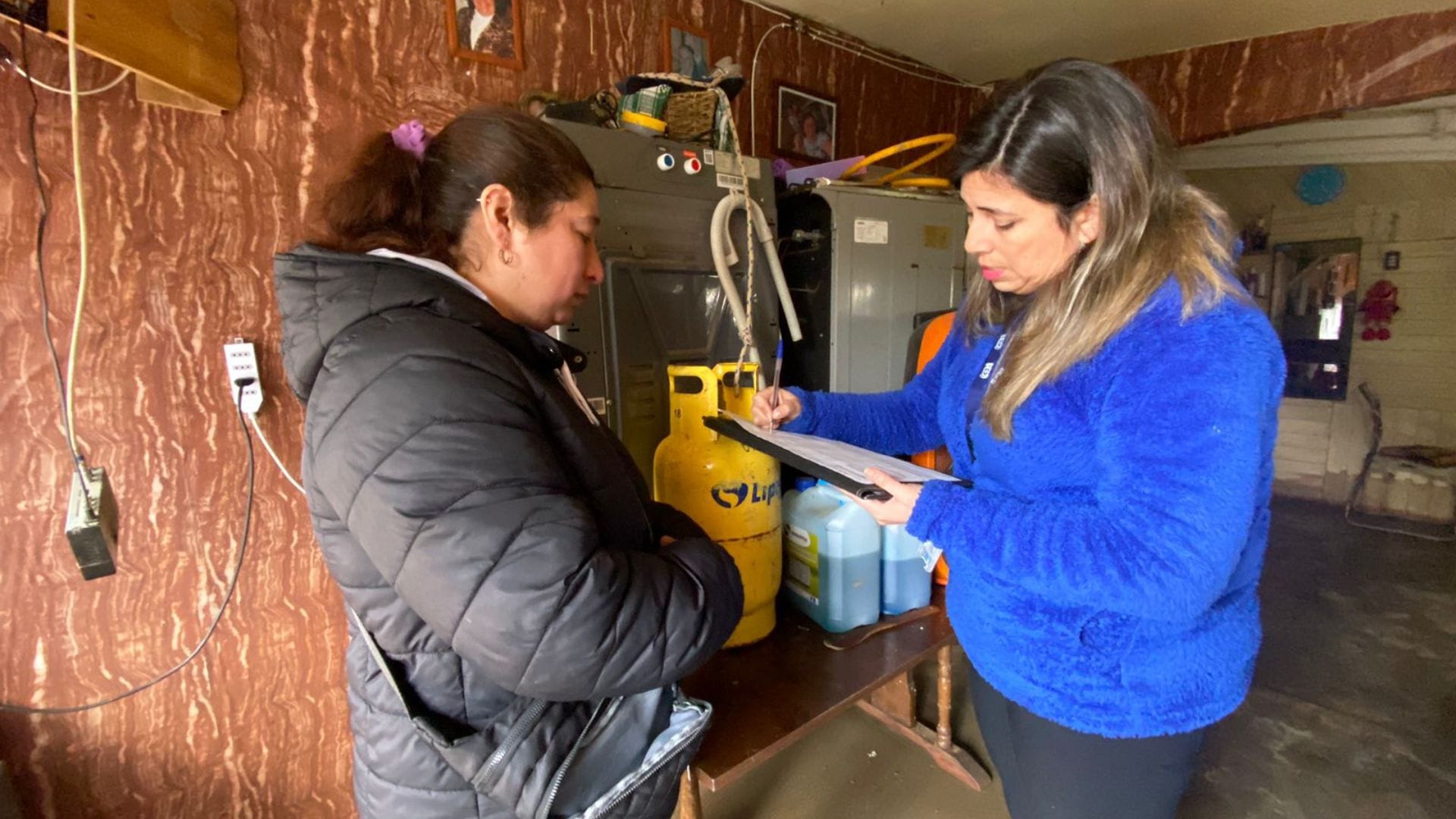 Aplicación de ficha FIBE partió en la Región del Biobío: Cerca de mil funcionarios la realizarán en al menos 800 viviendas