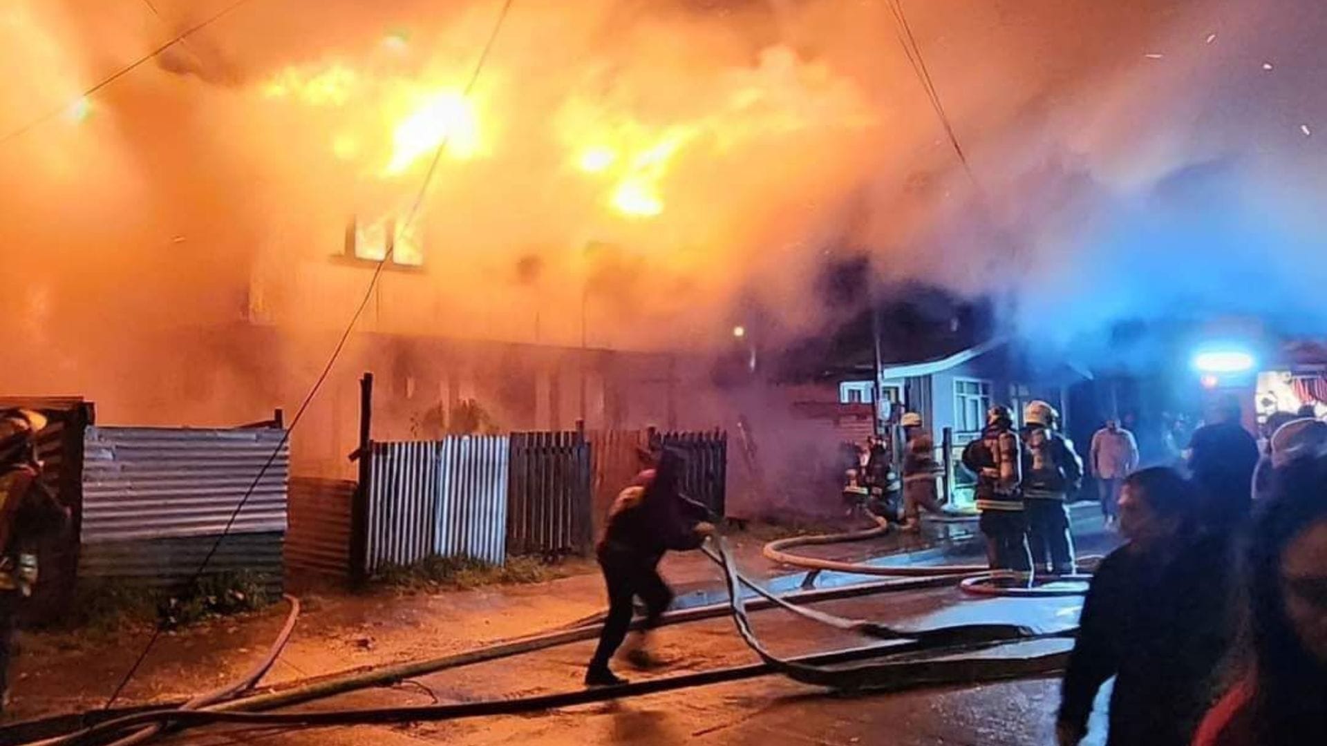Tragedia en Quellón: Matrimonio de adultos mayores falleció tras incendio en su vivienda