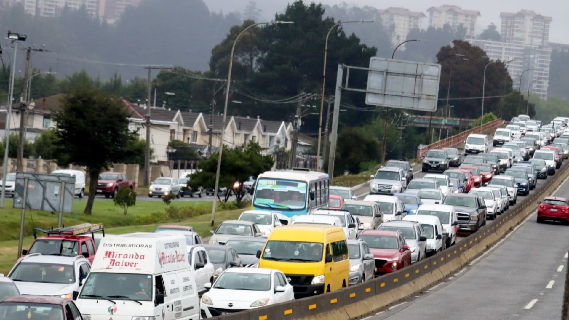 Subsecretaría de Transporte retira de Contraloría reglamento sobre grabado de patentes de vehículos