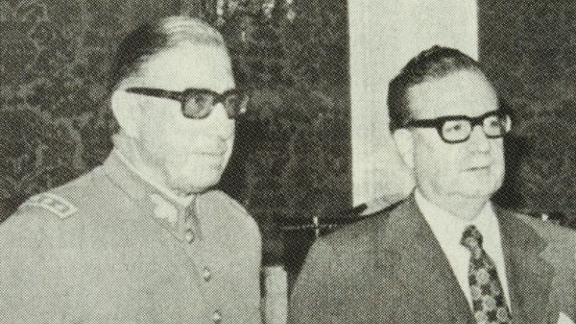 “Ofende los valores de nuestros próceres”: Argentina quitó condecoraciones que había dado a Augusto Pinochet