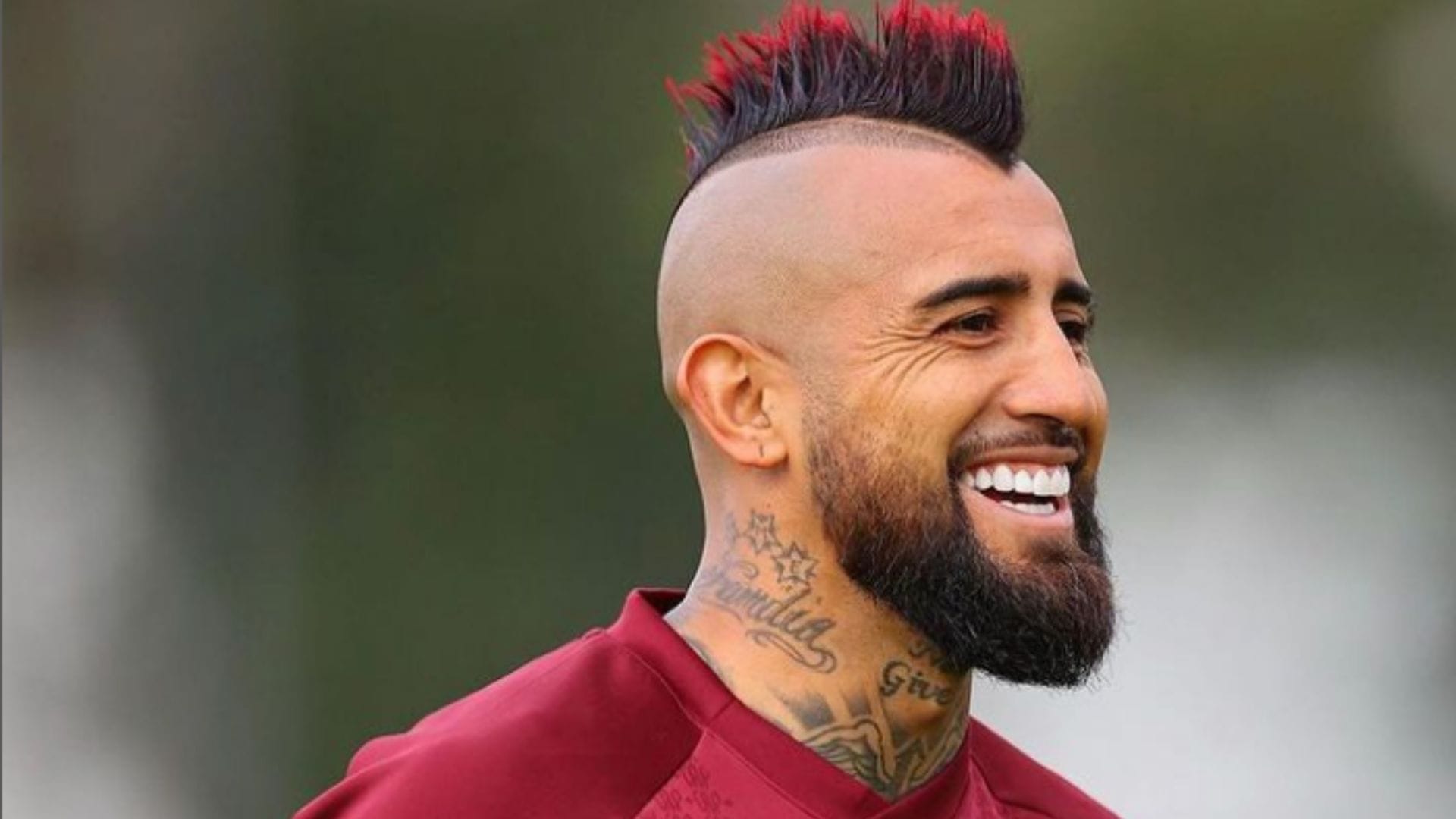 Aseguran que Arturo Vidal dejó de pagar la pensión alimenticia a Marité Matus 