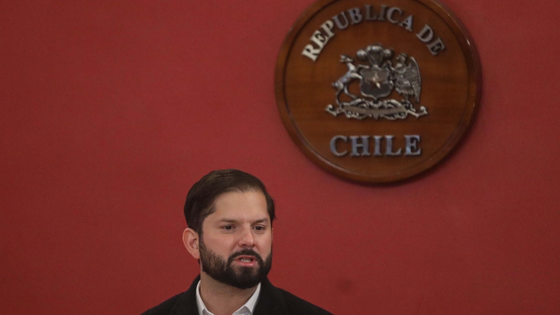 Fiscalía inició investigación por delito de amenazas en contra de la familia del Presidente Boric