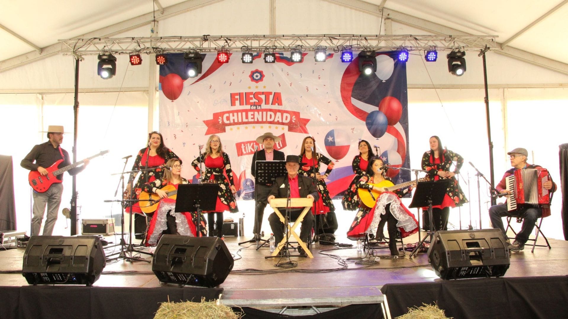 Ya empezó el primer pie de cueca: Talcahuano dio inicio a la Fiesta de la Chilenidad 2023