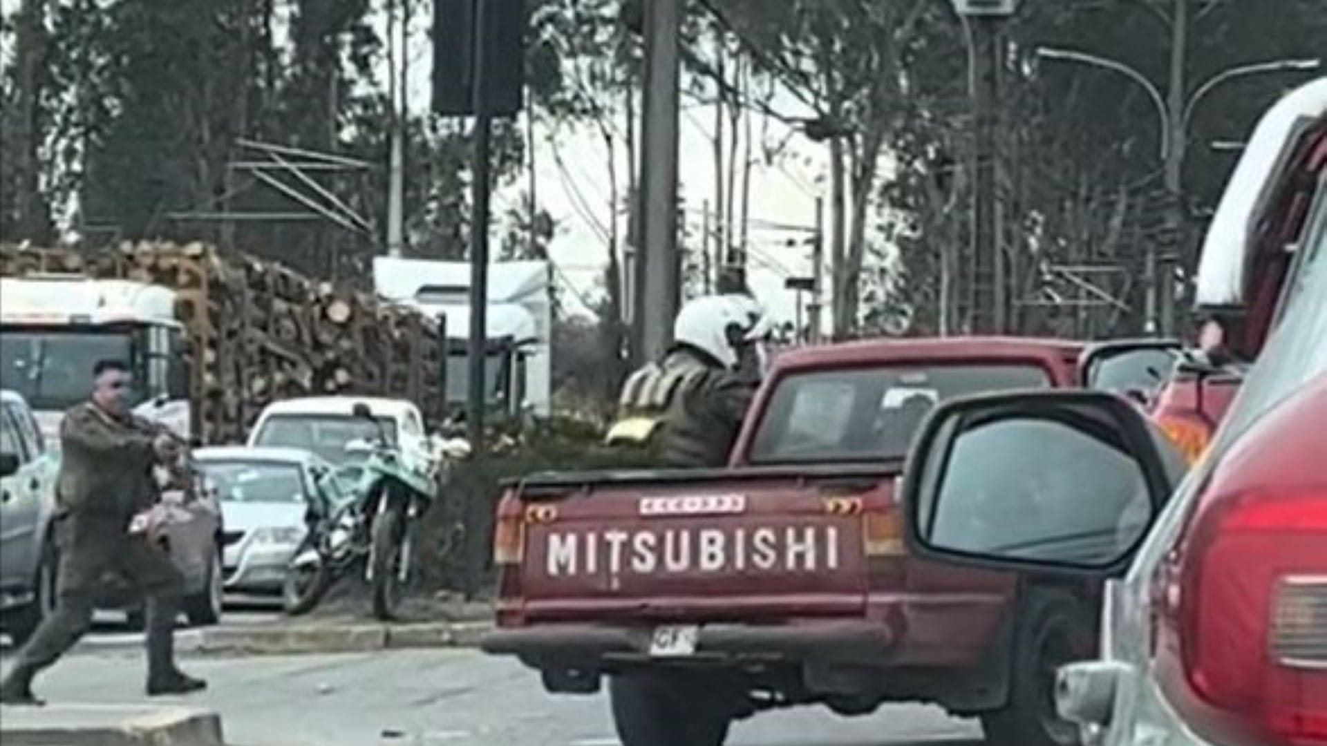 Carabineros disparan a vehículo en Ruta 160 de San Pedro de la Paz: Video se viralizó en TikTok