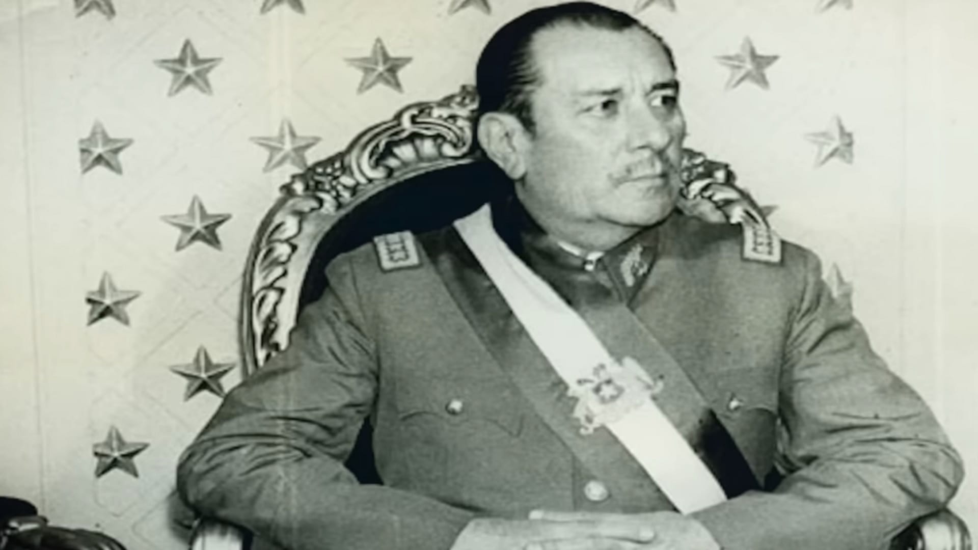 Una estatua para el General Prats en Talcahuano