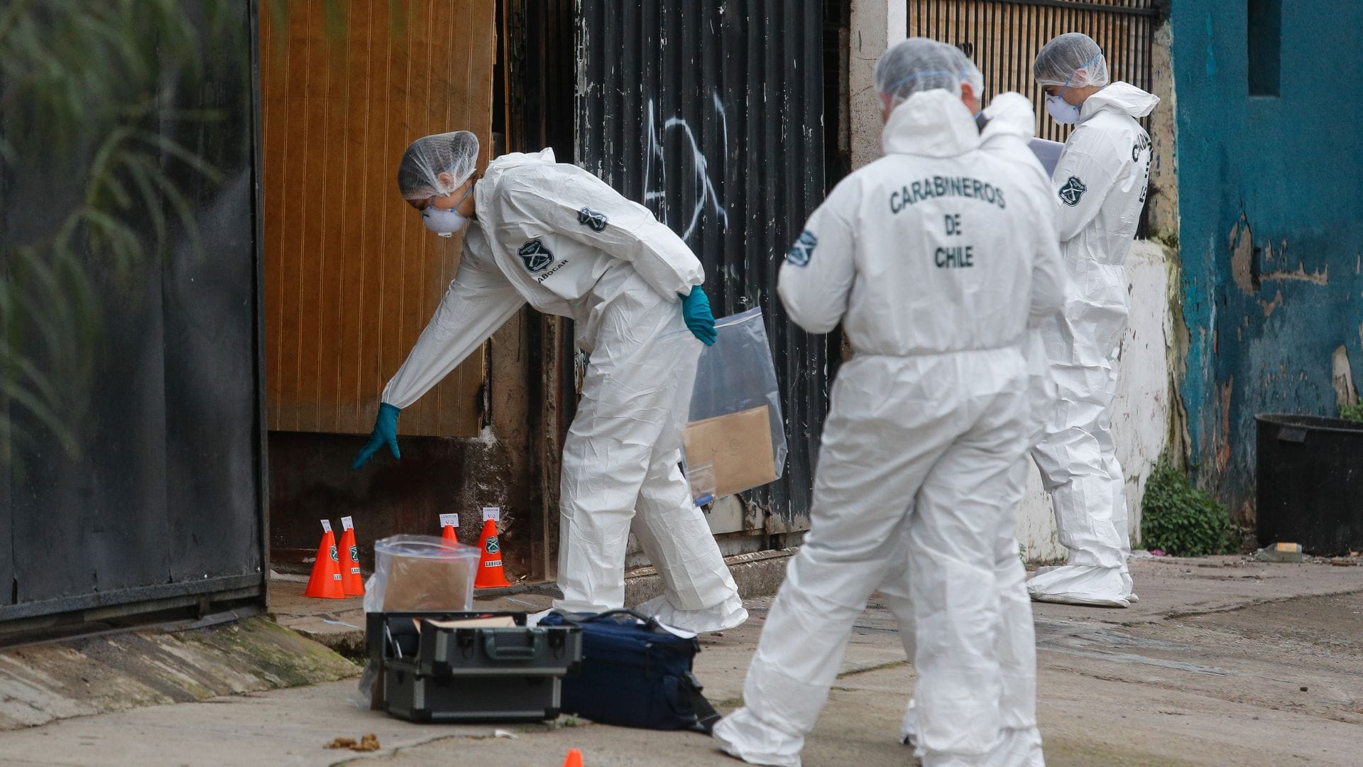 Saltó a la casa de su vecina y fue baleado desde la pandereta: Operativo por brutal homicidio de un joven de 25 años en Lo Prado