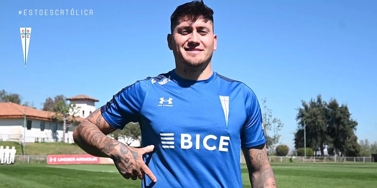 Nicolás Castillo recupera la esperanza de volver a jugar fútbol profesional en Universidad Católica