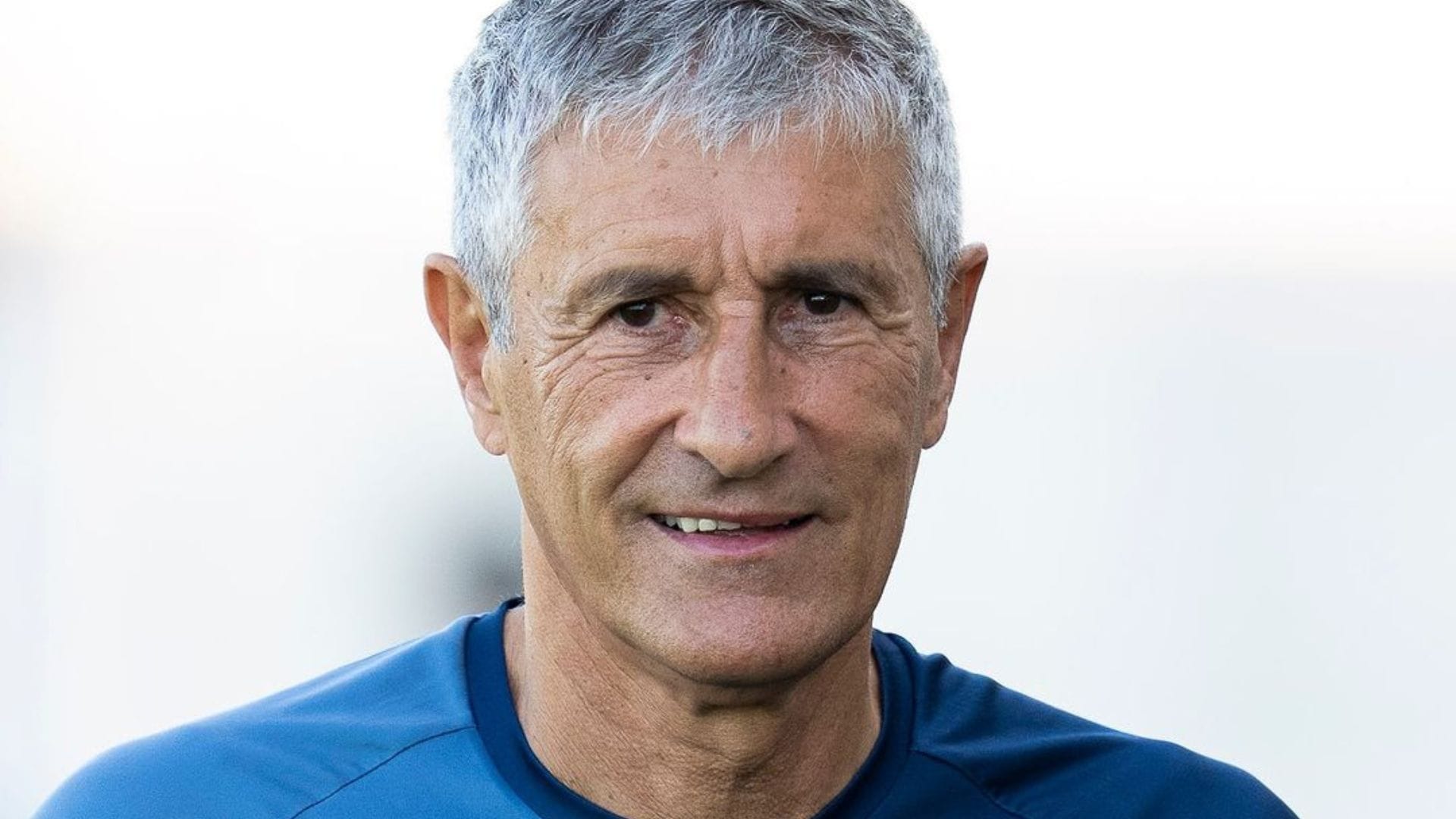 Ben Brereton Díaz se quedó sin DT: Villarreal confirmó la salida de Quique Setién