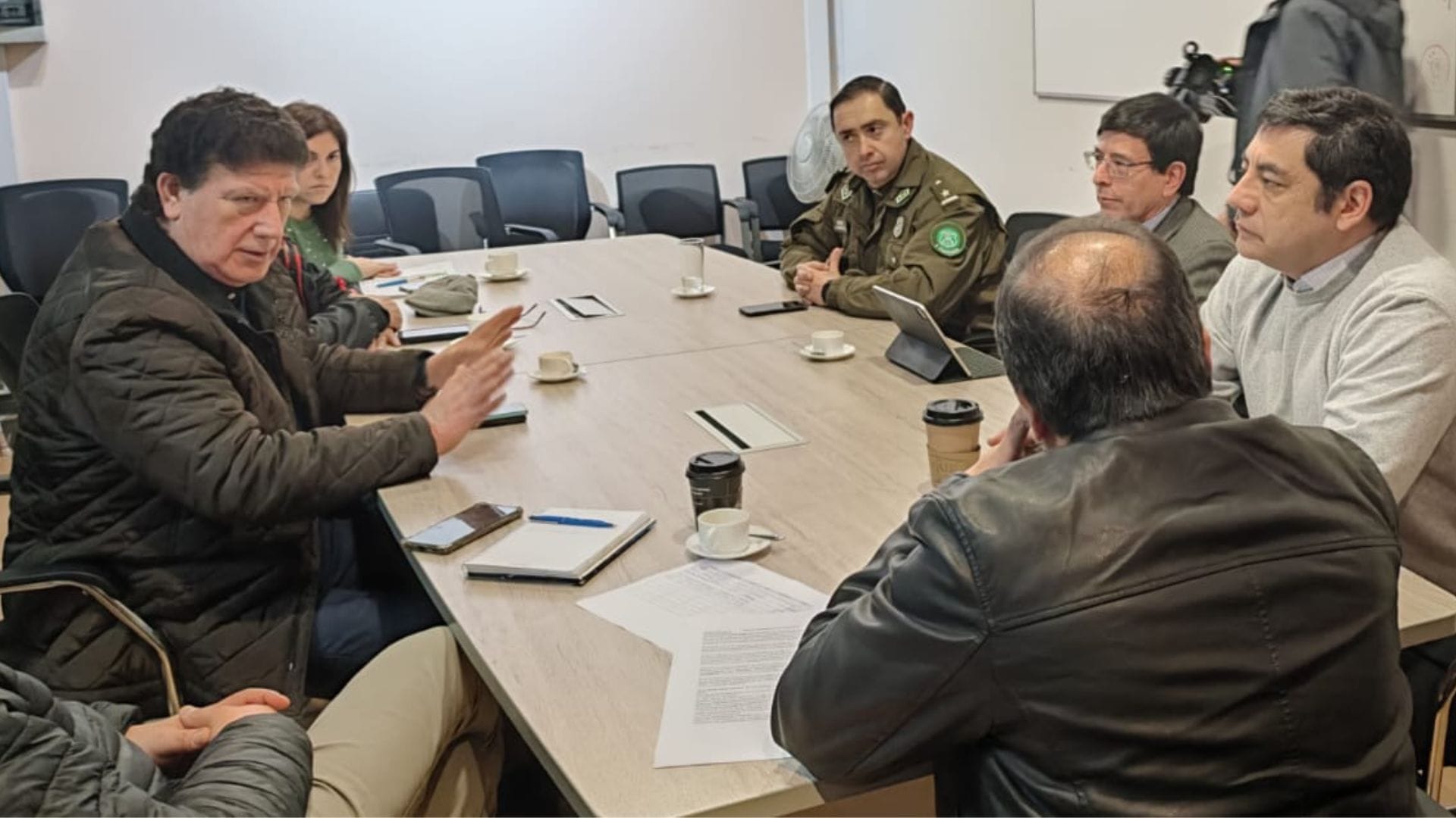 Autoridades cuestionan rol de alcalde Javier Guíñez como representante legal de empresa San Pedro del Mar