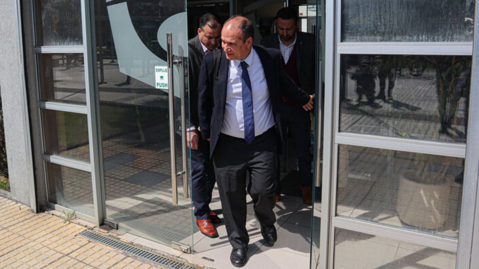 Vuelven a citar a declarar en Fiscalía a gobernador regional del Biobío