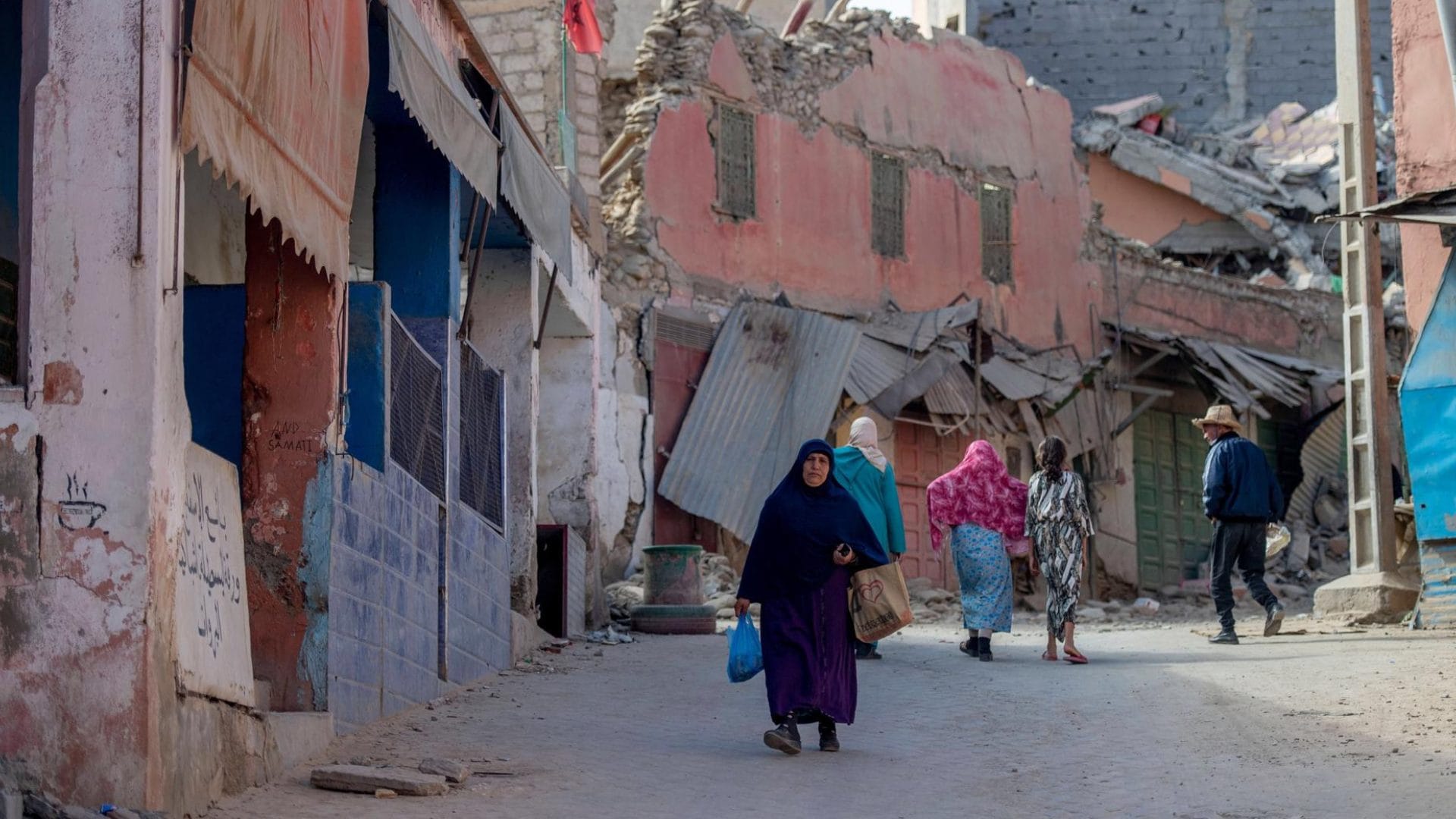 Casi 3 mil muertos deja terremoto en Marruecos según último balance