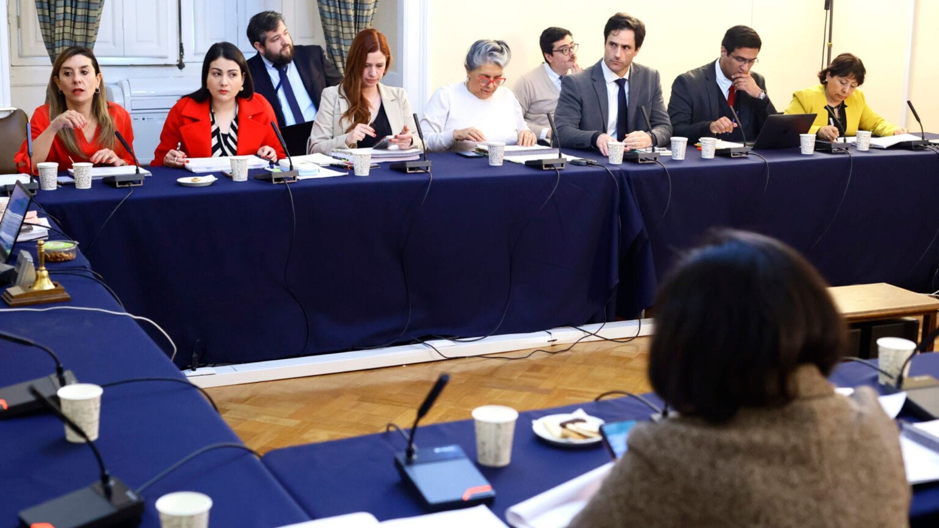 Consejo Constitucional avanza trabajo de comisiones pese a profundas diferencias de consejeros