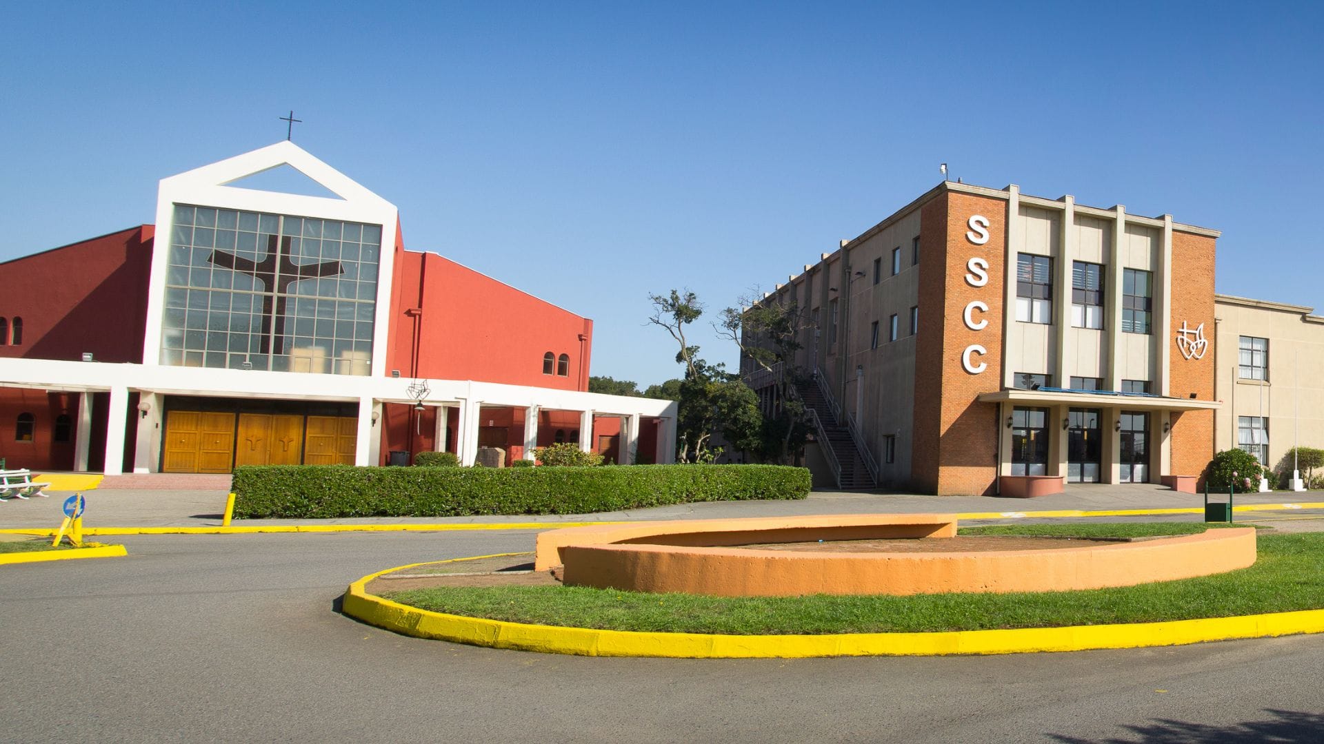 Demandan a Colegio Sagrados Corazones de Hualpén por acoso laboral