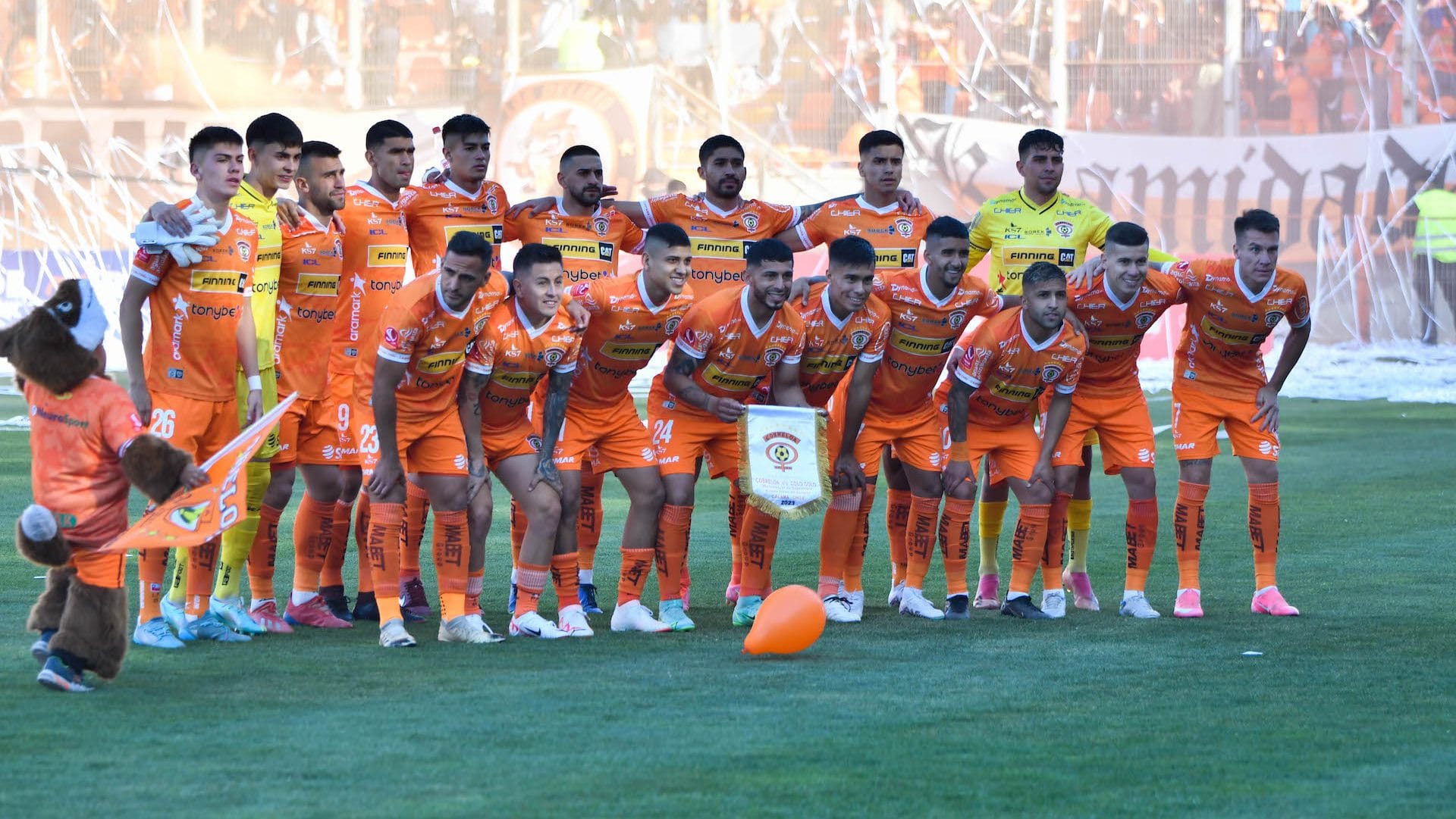 Cobreloa queda a un paso de la historia en la Primera B tras el autogol en el último minuto de un ex Fernández Vial