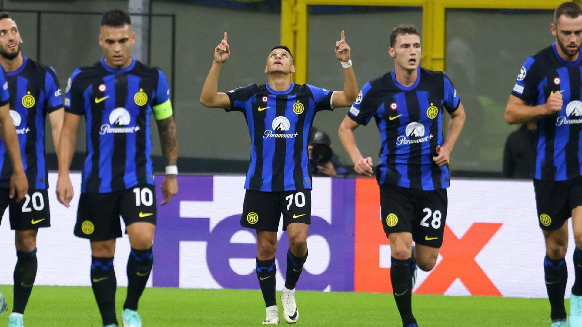 Tras su gol en triunfo del Inter: Alexis Sánchez se convirtió en el máximo anotador chileno en la Champions