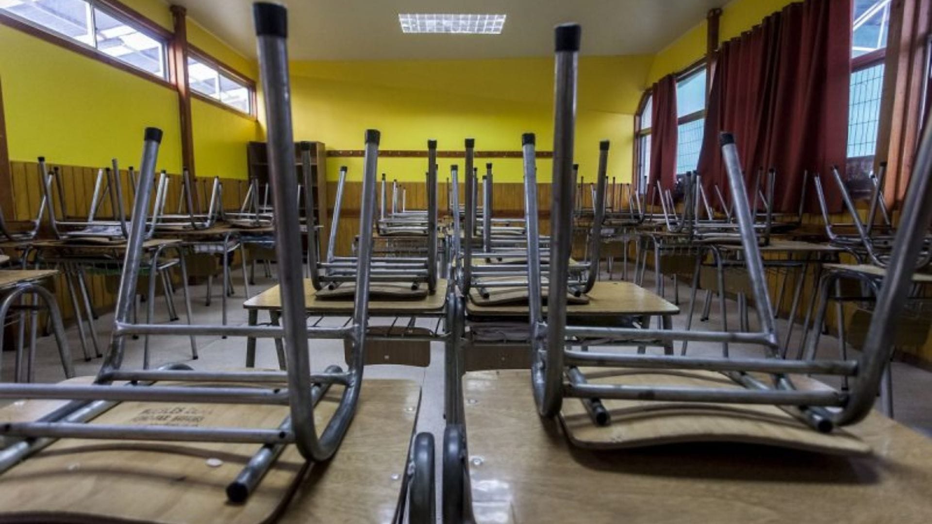 Crisis educacional en Til Til: Nueve colegios cerrarán este lunes por falta de fondos