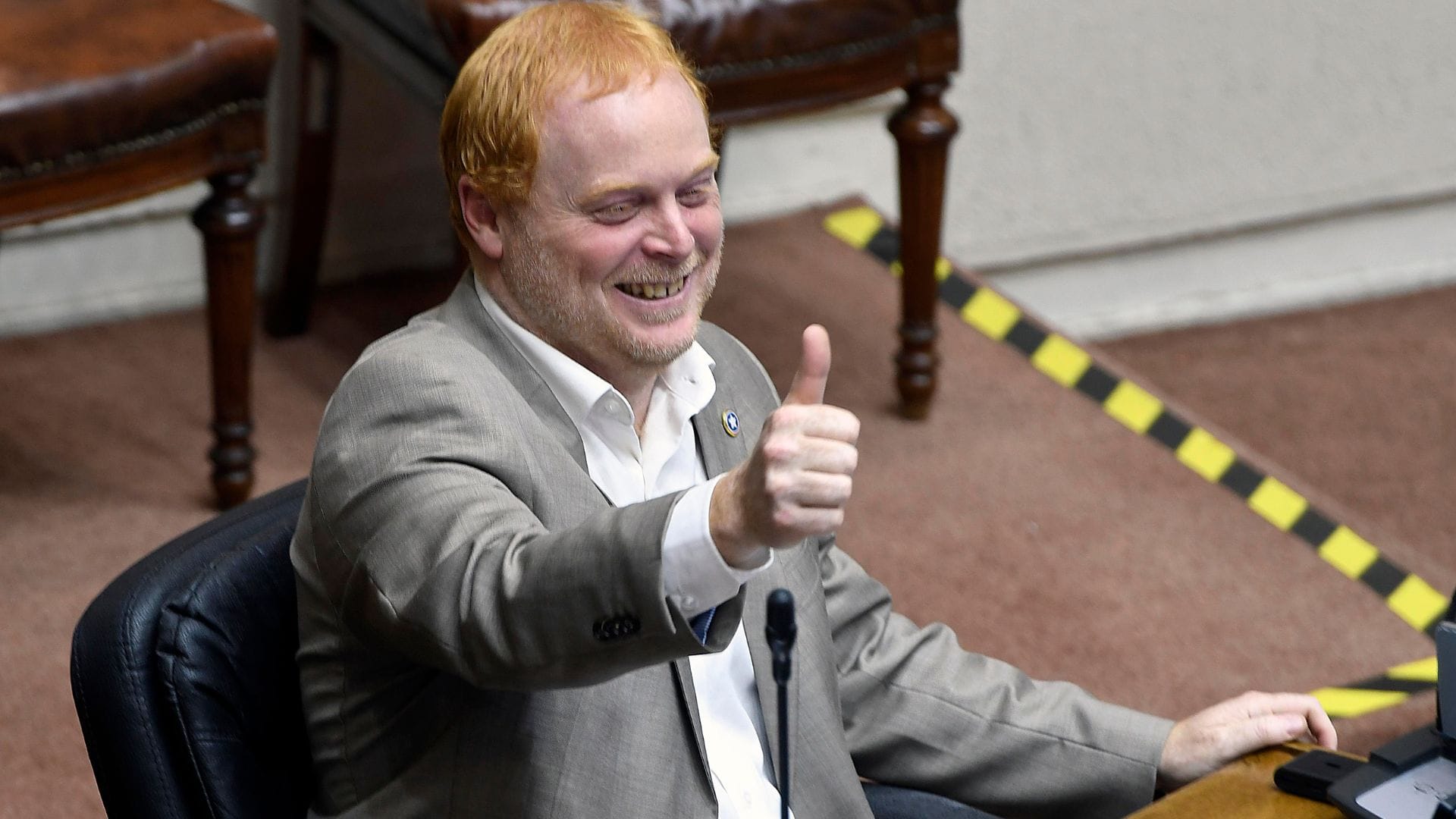 Rojo Edwards llama a votar en contra de la propuesta del Consejo y evitar plebiscito