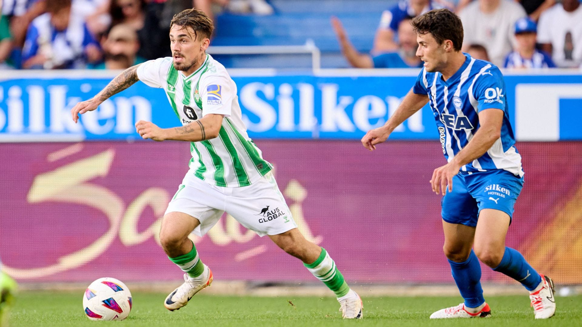 Claudio Bravo volvió a ser titular en el empate del Betis por La Liga