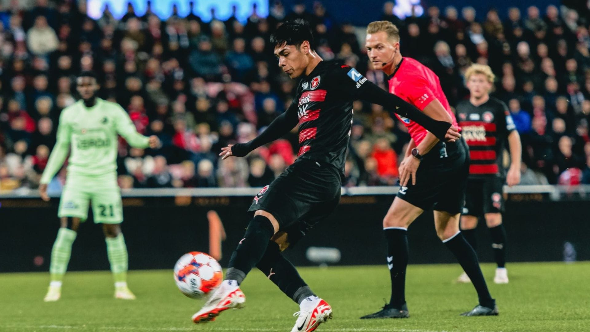 Debut goleador en Europa: Darío Osorio anotó en el empate del Midtjylland